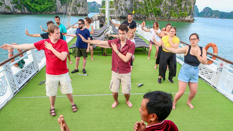 Day 4 Join A Tai Chi Class In The Morning