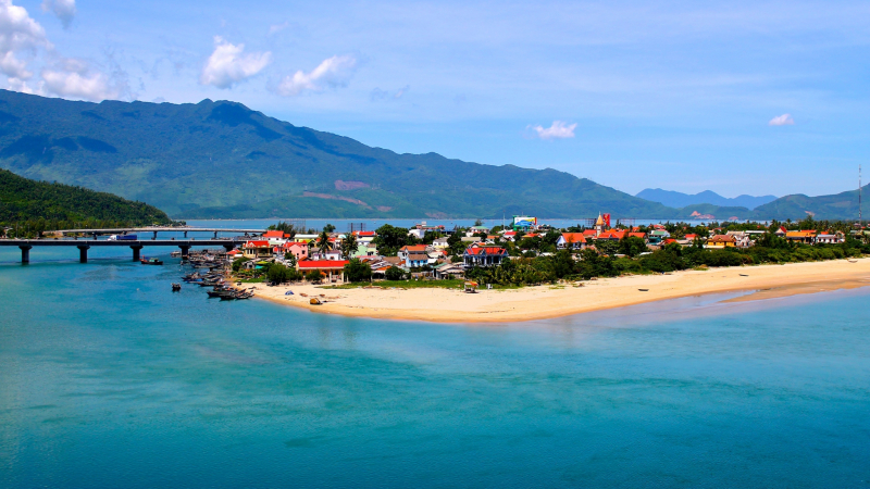 Day 10 Dive In The Serenity Of Lang Co Village